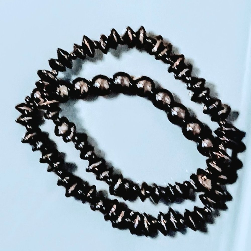 LOT OF FASHION JEWELRY - Picture 8 of 8
